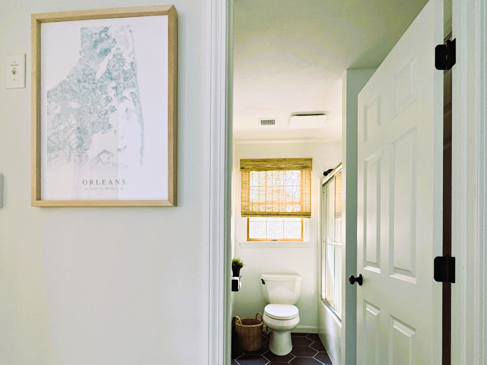 Second-Floor Bathroom