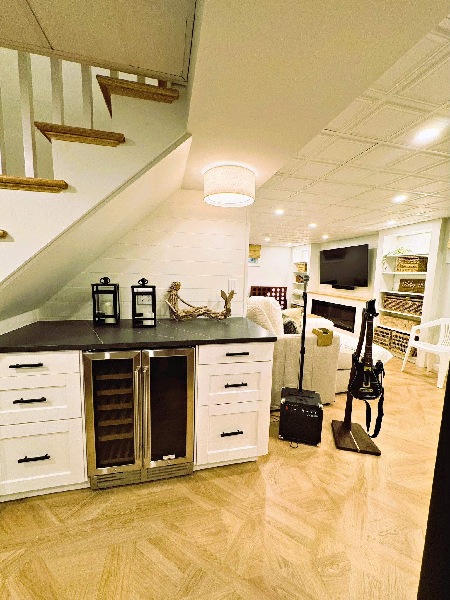 Wine Bar & Entertainment Space